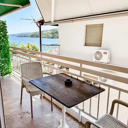 Avli Otel Nydri (Lefkada)