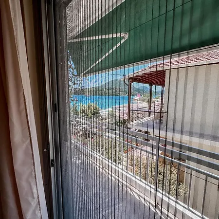 Avli Otel
