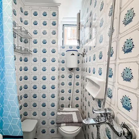 Otel Avli
