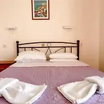 Avli * Nydri (Lefkada)