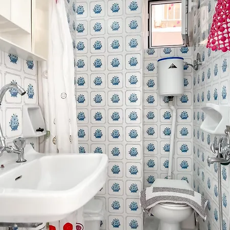 Avli 호텔 니드리