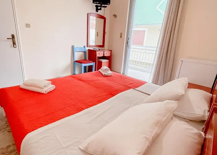 Avli Hotel *