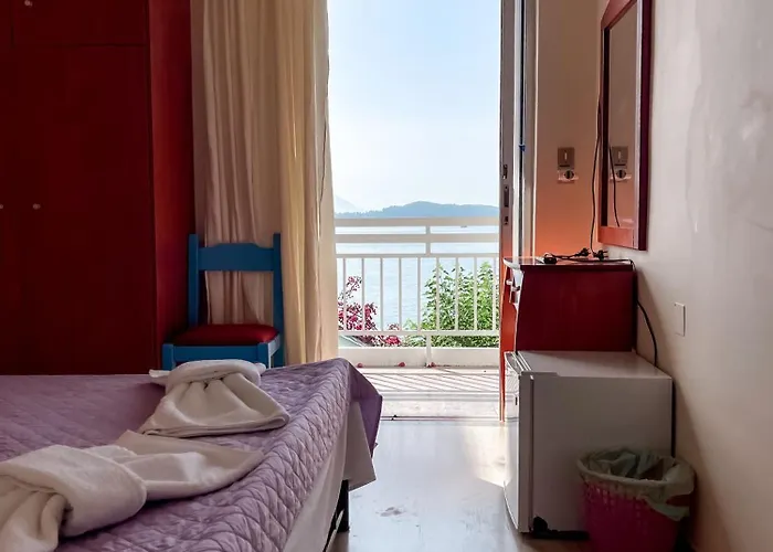 Avli Hotel *