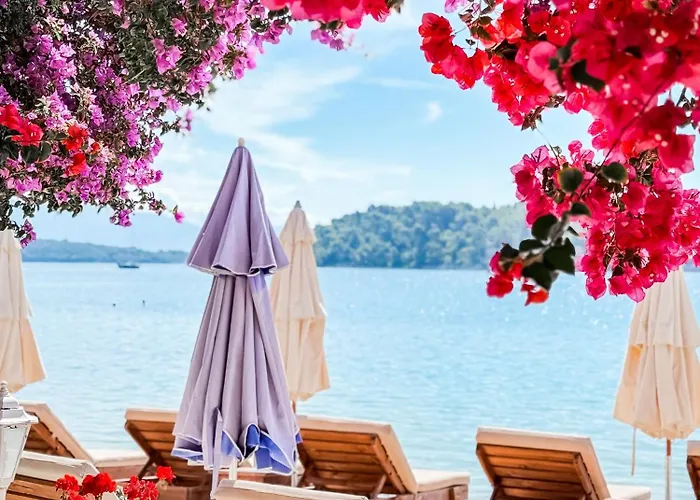 Avli Hotel *